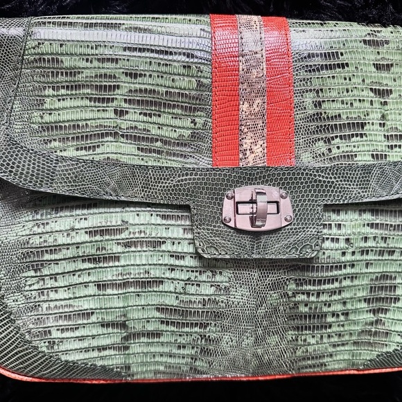 Faux Snakeskin Saddle Bag EUC Green & Orange Tassel Accent - Picture 6 of 12